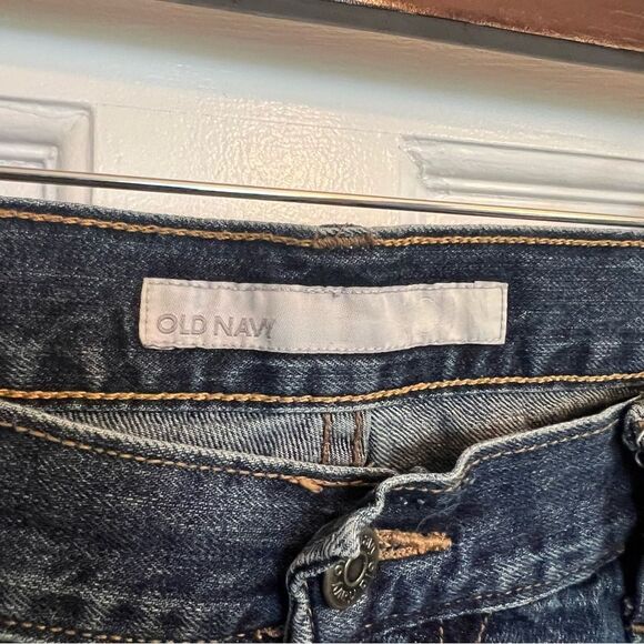 Old Navy Women's Jeans - Dark Blue - Picture 6 of 8
